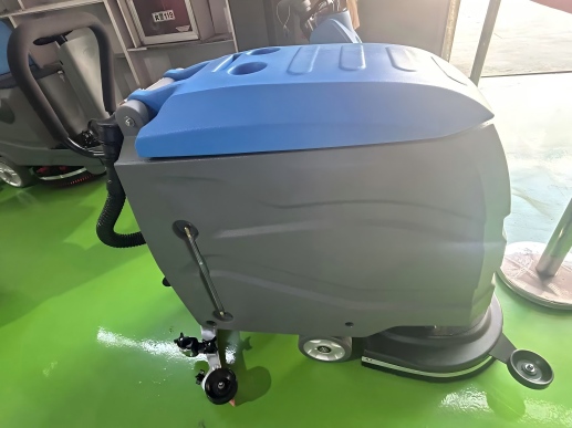 50L Tanks of Walk Behind Scrubber